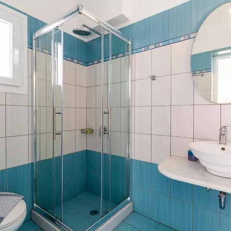 Aparthotel Ikaros & Naxos City