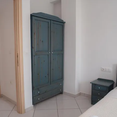 Ikaros & Aparthotel 4*