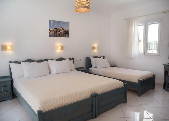 Ikaros Studios&apartments