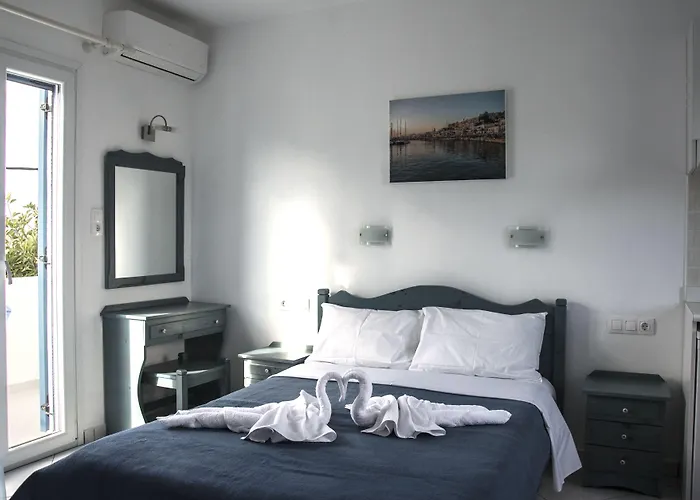 Ikaros Studios&apartments 4*