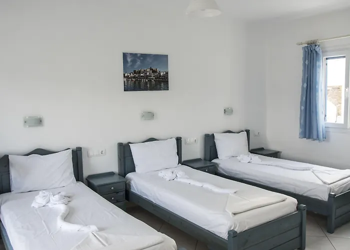 Ikaros Studios&apartments