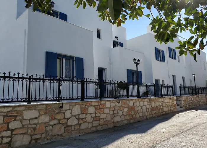 Ikaros Studios&apartments