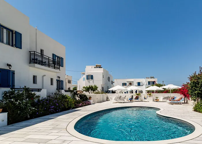 Ikaros Studios&apartments 4*