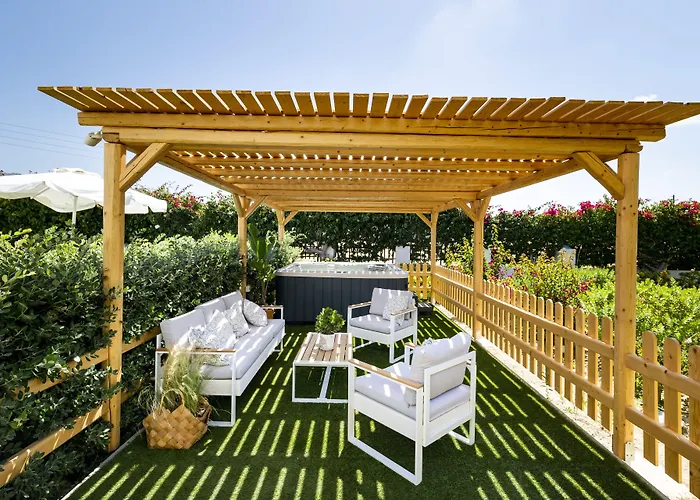 Ikaros Studios&apartments Apartahotel Naxos City