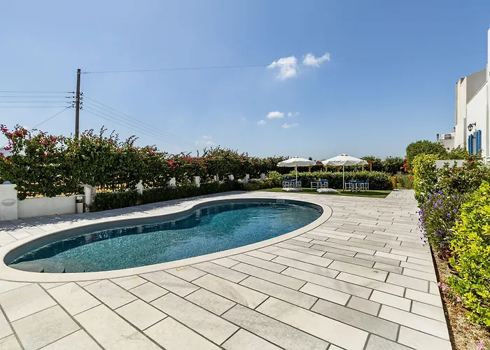 Ikaros Studios&apartments 4* Naxos City