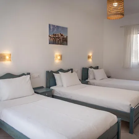Aparthotel Ikaros &