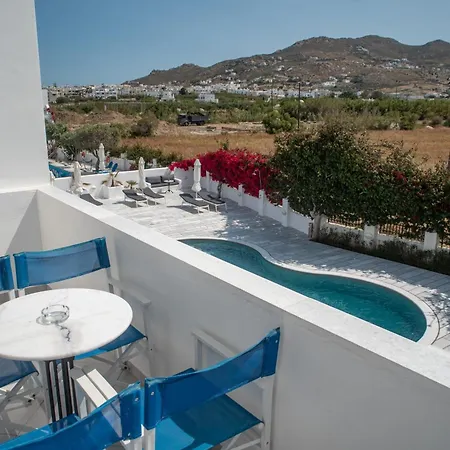 Ikaros & Aparthotel Naxos City