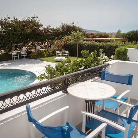 Aparthotel Ikaros & Naxos City