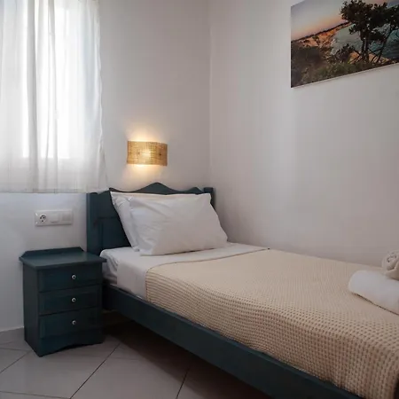 Ikaros & Aparthotel 4*