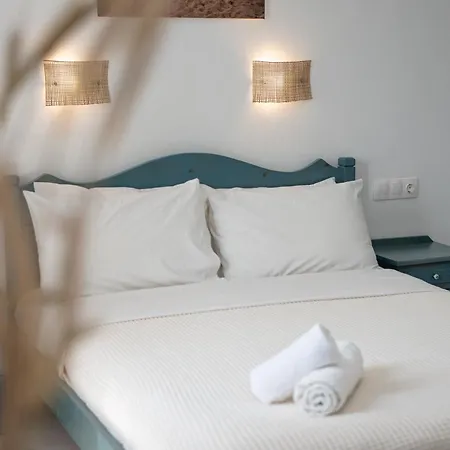 Ikaros & Aparthotel Naxos City