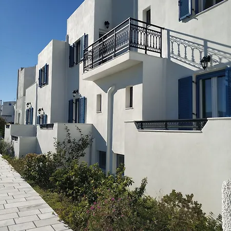 Ikaros & Aparthotel 4*