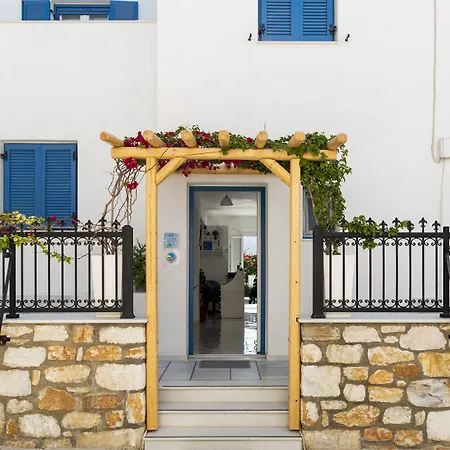 Ikaros & Aparthotel 4*