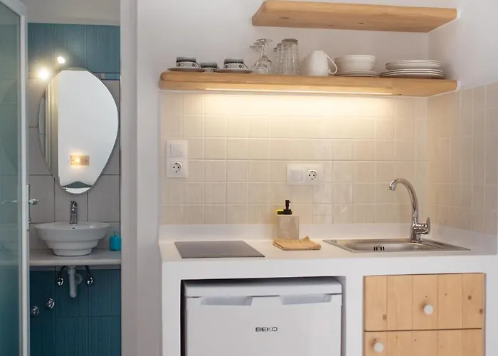 Ikaros & Hotel apartamentowy Naxos City