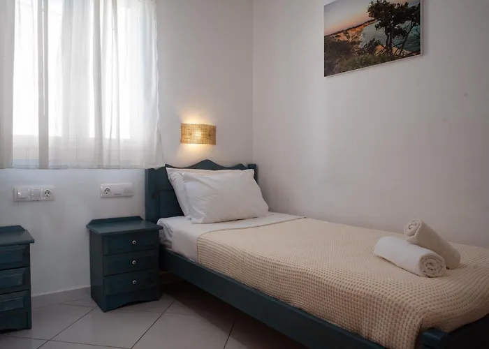 Ikaros & Aparthotel 4*